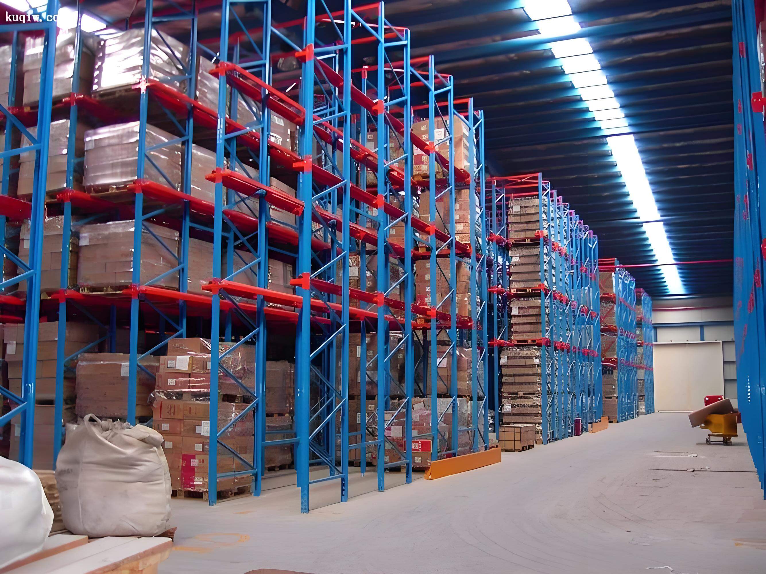 贯通式货架四大优势,提升空间利用率的高手