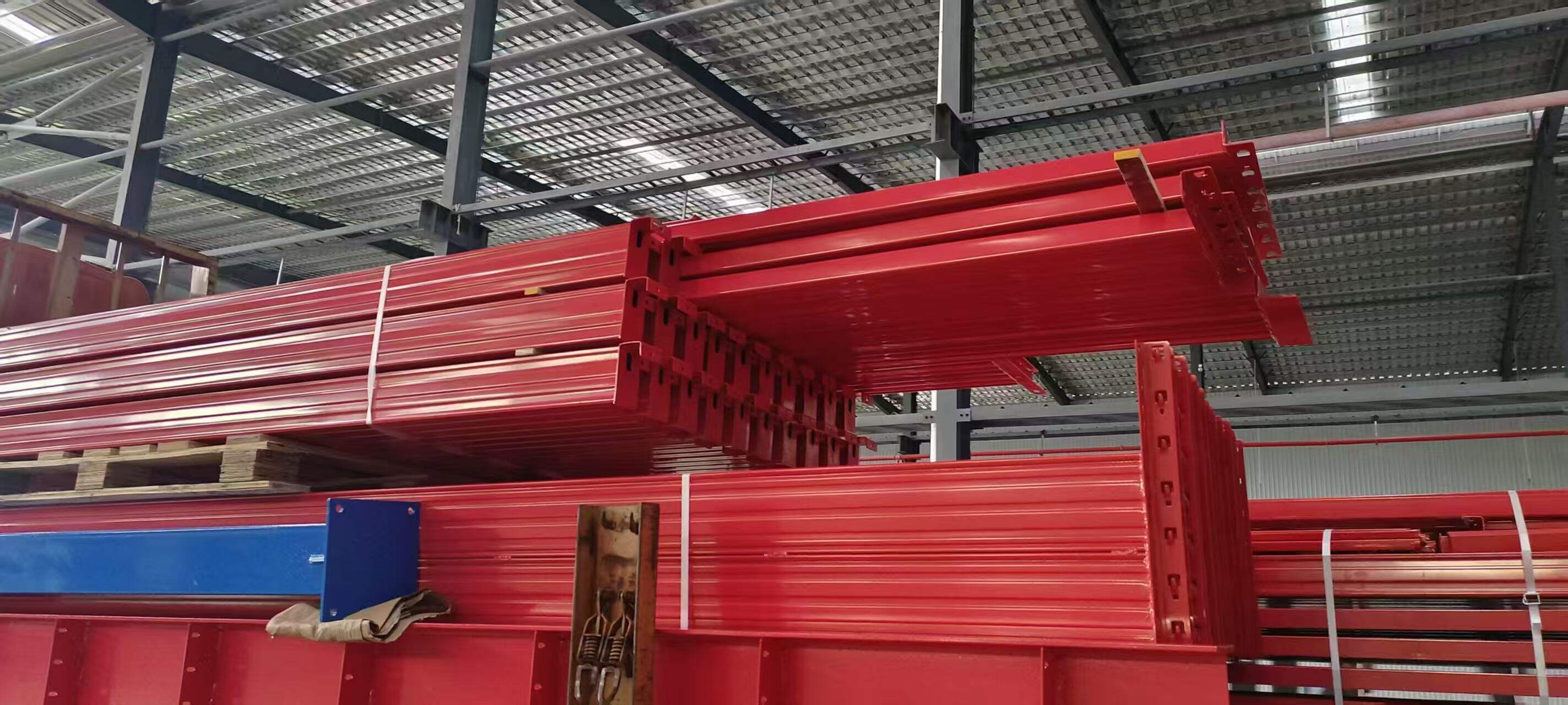 你们要的仓储重型货架,阁楼平台货架出货了